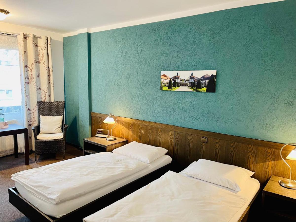Hotel Brunnenhof Bad Nauheim Exterior photo